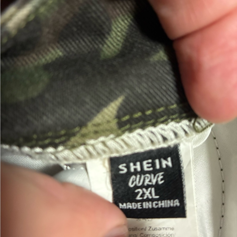 Camo Jeans - Picture 7 of 7